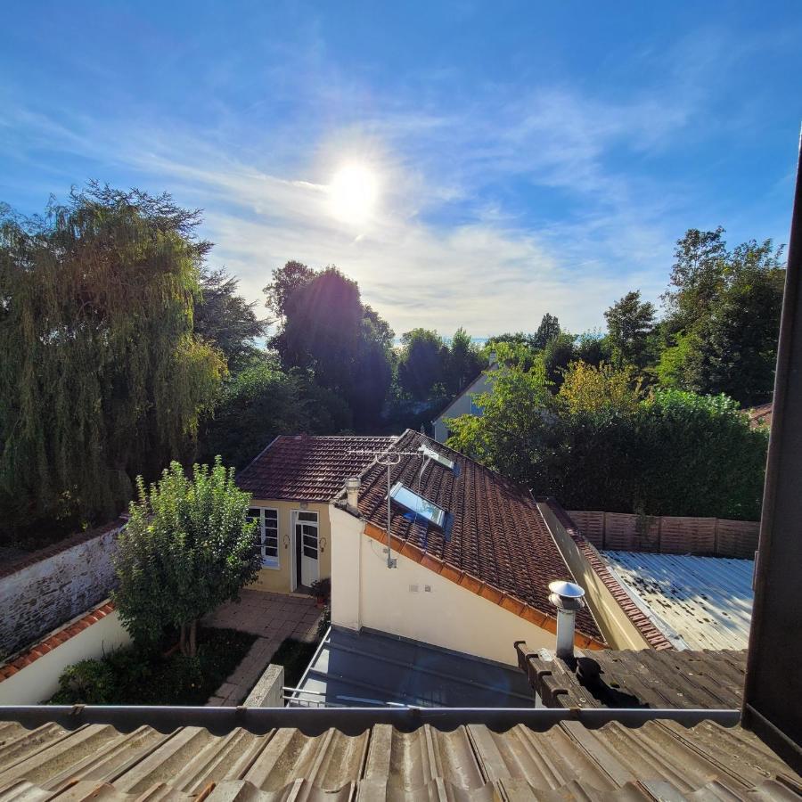 Apartment Appart95 Saint-brice Cdg France *